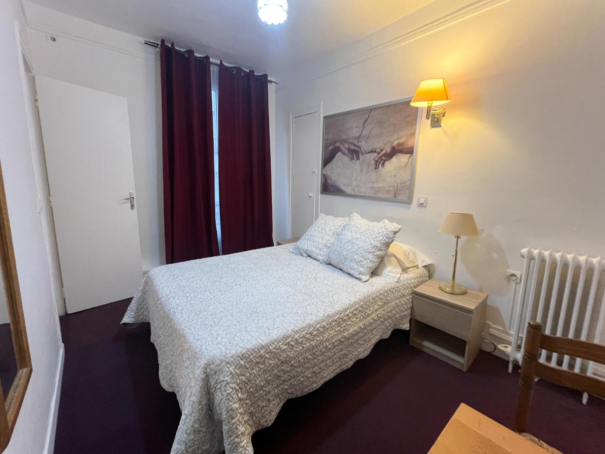 Ideal Design Hotel 3*