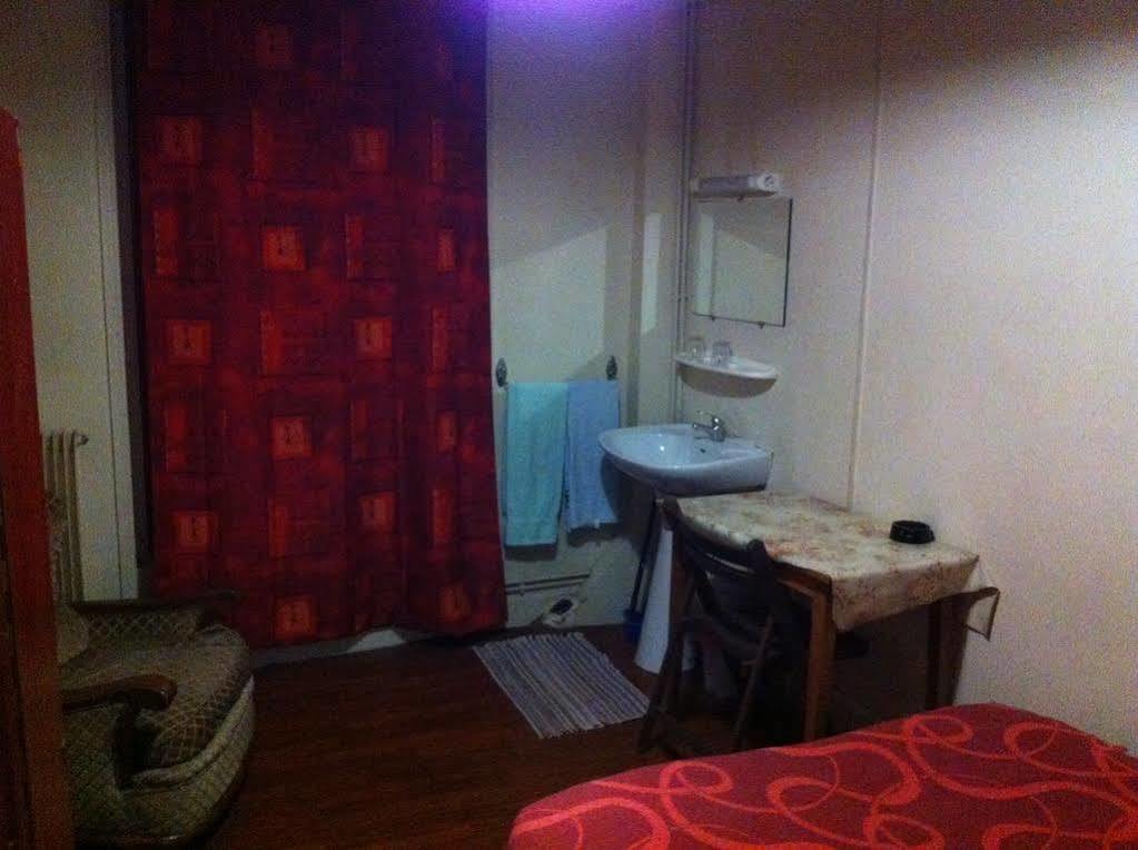 Ideal Design Hotel 3*